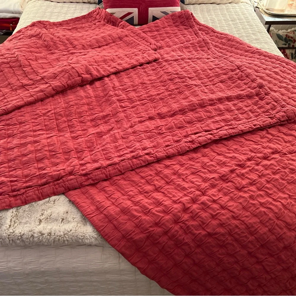 Eileen Fisher Home Organic Cotton Ripple Blanket with 2 Shams